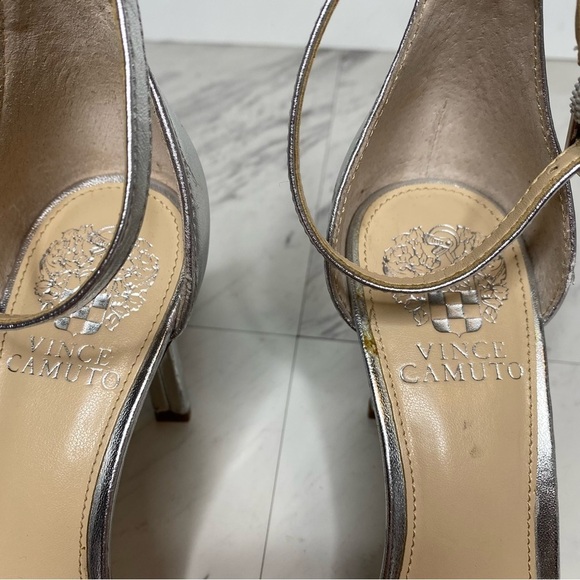 Vince Camuto Lauralie Silver Leather Ankle Strap Heeled Sandal 8M - Picture 11 of 13